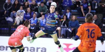 Bera Bera se medirá a Porriño en semifinales tras sufrir para derrotar a un gran Rocasa