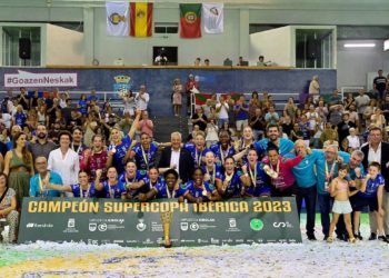 Bera Bera, campeonas de la Supercopa Ibérica