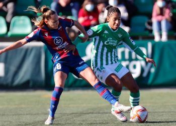Alba Redondo aviva al Levante deja KO al Betis