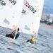 Blanca Ferrando (ILCA 4) y Leya Seguí (WingFoil), triunfadoras de la Olympic Week de Alicante