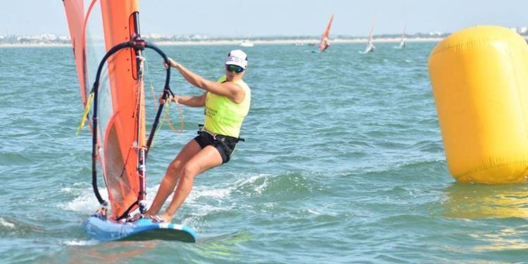 Blanca Manchón y Jorge Maciel ganaron los Campeonatos de España de Raceboard