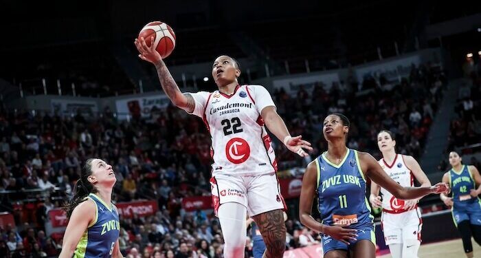 Casademont Zaragoza dio forma a una victoria continental ante Praha