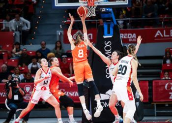 España diluye a Suiza