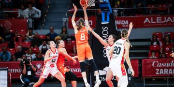 España diluye a Suiza