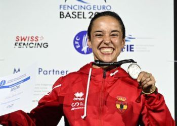 Celia Pérez, campeona de Europa en sable y Araceli Navarro, bronce
