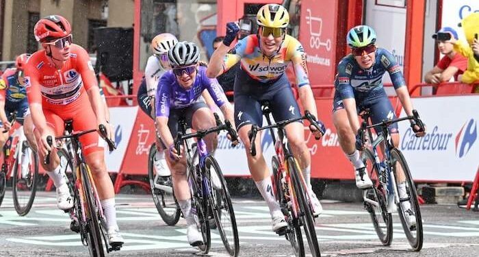 Mischa Bredewold se adjudicó la última etapa para velocistas en La Vuelta