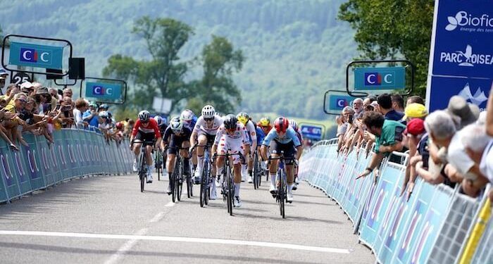 Lucía Ruiz rozó el podio en la cuarta etapa del Tour del Porvenir, que ganó Celia Gery