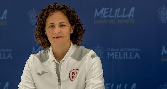 Clàudia Pons: «Trabajamos para conseguir la cuarta Eurocopa, pero no va a ser nada fácil»