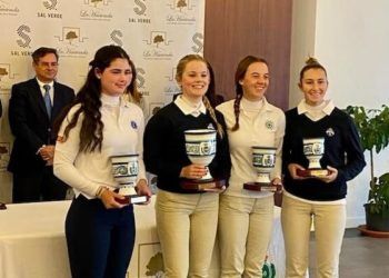 Las Redsticks resolvieron con determinación su arranque ante Malasia en el Preolímpico