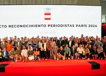 El COE homenajea a los periodistas españoles que estuvieron en París 2024
