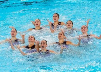 María Pérez y Álvaro Martín, oro olímpico histórico en 35 km marcha por equipos mixtos