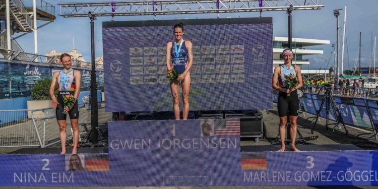 Gwen Jorgensen se impuso en la Copa del Mundo de triatlón de Valencia y Noelia Juan fue cuarta