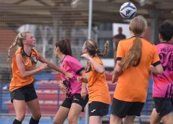 La Costa Blanca Cup ya tiene sus primeros líderes de grupo y perfila sus fases finales