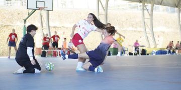La Costa Blanca Cup Futsal 2026 completó la fase de grupos y ya apunta a la serie de eliminatorias