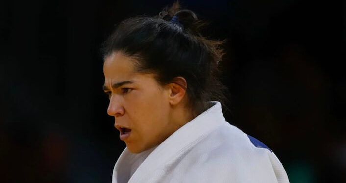 Cristina Cabaña cayó en primera ronda en París