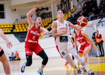 España da el primer paso con una trabajada victoria sobre Croacia