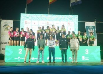 El Club Deportivo Delikia se impuso en la Copa de la Reina Iberdrola de triatlón