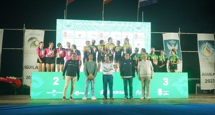 El Club Deportivo Delikia se impuso en la Copa de la Reina Iberdrola de triatlón