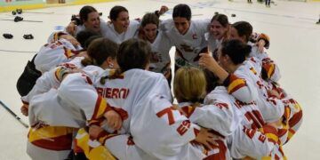 La selección absoluta de hockey línea revalidó el título de campeona de Europa
