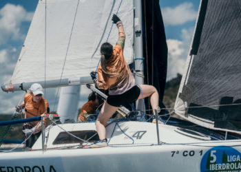 Dorsia Covirán lidera la liga de vela en la prueba de Madrid