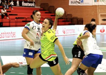 Guardés lidera tras una jornada con triunfos de Málaga, Morvedre, Beti-Onak, La Rioja y Rocasa