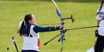 Elia Canales, plata en los Juegos Europeos en tiro con arco