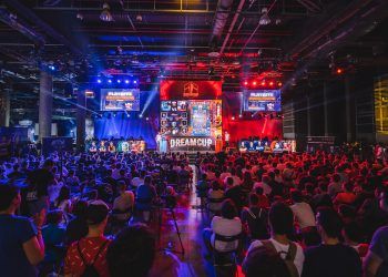 CEV y Encom se unen para potenciar la formación en el sector gamer español