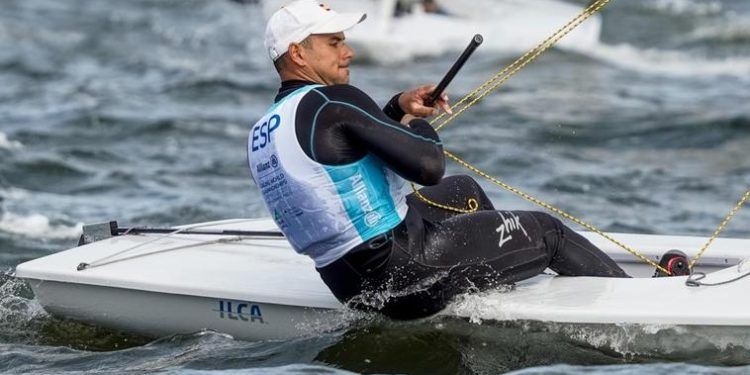 De las seis clases que están ya compitiendo en el Mundial, cinco se sitúan en puestos de plaza de país provisional para París 2024