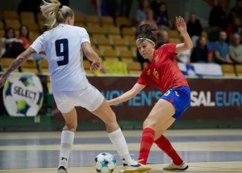 España completó la ronda de clasificación para el Europeo con una goleada ante Eslovenia