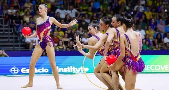 El conjunto español fue cuarto en la final mixta del Mundial de gimnasia rítmica de Río