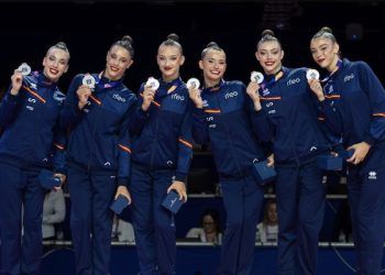 El conjunto español se proclamó subcampeón del mundo en ejercicio mixto de aros y mazas