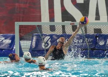 España derrota a Estados Unidos en el estreno en el Torneo 3 Naciones