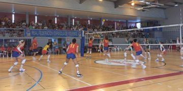 España cede ante Hungría en el primer duelo del bilateral en Noia