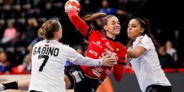 España arrancó con triunfo ante Portugal el campeonato de Europa