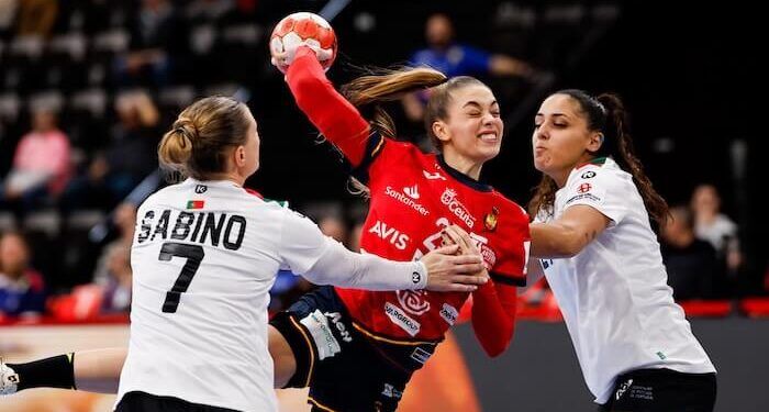 España arrancó con triunfo ante Portugal el campeonato de Europa