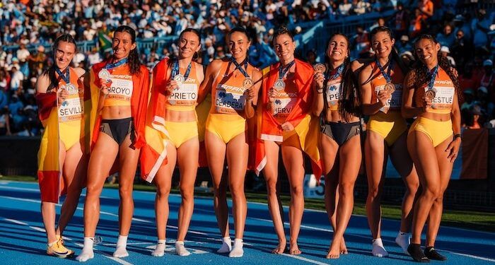 El relevo español 4×400 logró la plata y el 4×100 el bronce en los Mundiales de Gaborone