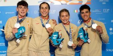 El equipo español de triatlón logró la plata en el relevo mixto de los Juegos Mediterráneos