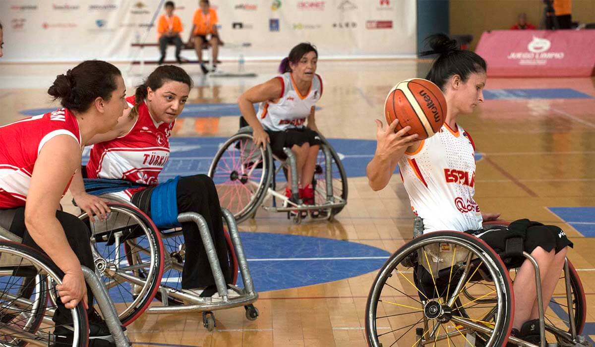 baloncesto en silla de ruedas