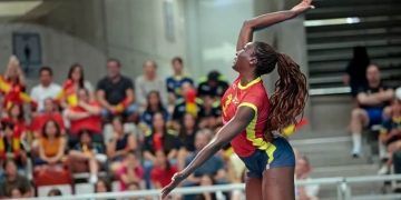 España se impuso con solvencia a Macedonia del Norte, sigue invicta y apunta a la Final a Cuatro