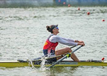 Esther Briz, sexta del mundo en skiff