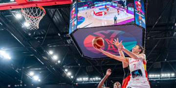 España reacciona frente a Montenegro