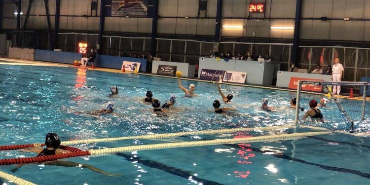 El Astralpool CN Sabadell saca una renta de cinco goles ante el Ethnikos en Grecia