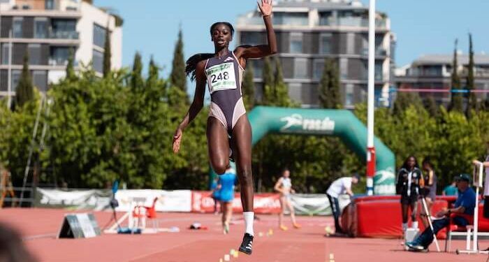 Fátima Diame rozó la mínima mundial