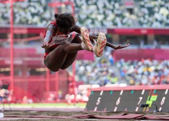 Fátima Diame, séptima, y Ana Peleteiro y Lorena Martín, octavas, en el Mundial de Belgrado