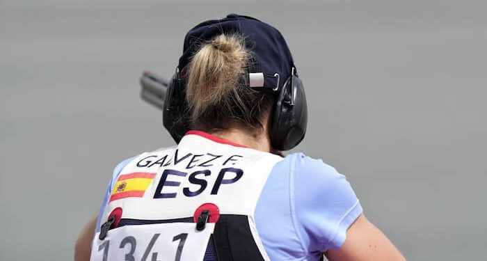 Mar Molné, primera, y Fátima Gálvez, segunda, iniciaron con excelente puntería los Juegos de París