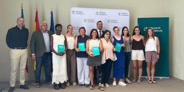 ‘Referentes deportistas valencianas’ trae nuevas historias ejemplares en su tercer volumen