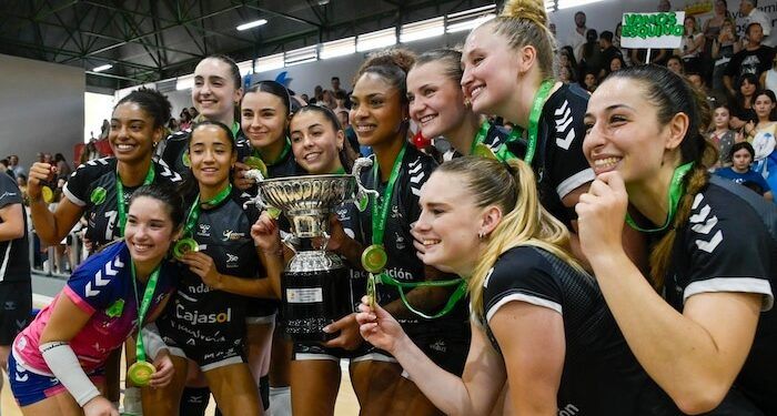 Cajasol culminó una temporada inolvidable proclamándose campeón de la Liga Iberdrola