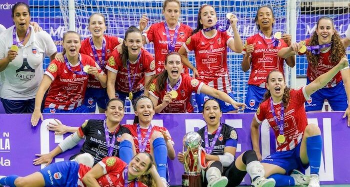 El Navalcarnero conquistó su octava liga tras imponerse al Melilla en la tanda de penaltis