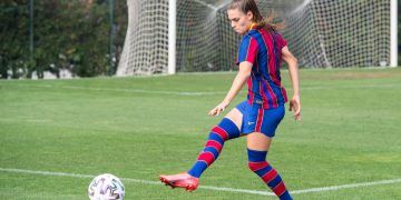 Gio Queiroz denuncia «conductas abusivas» en su etapa en el Barça y el club subraya que la jugadora no cumplió la normativa sanitaria