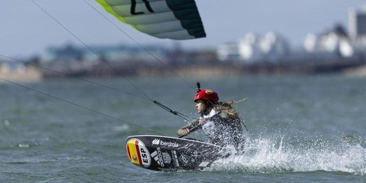Gisela Pulido, en las Medal Series del Europeo de Formula Kite